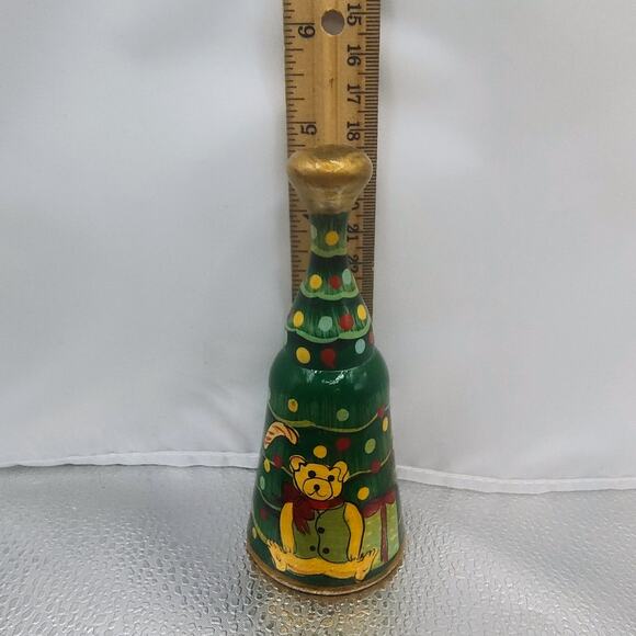 Vintage Wooden Christmas Bells Set of 4 - Picture 14 of 16